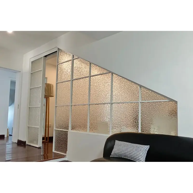 Szkło o nieregularnym kształcie